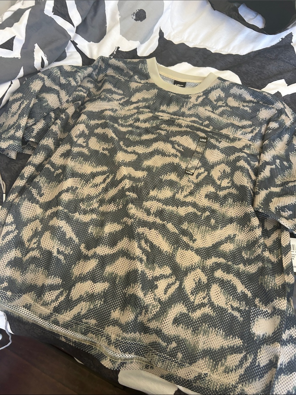 Beige and Black Mesh Patterned Men's Jersey
